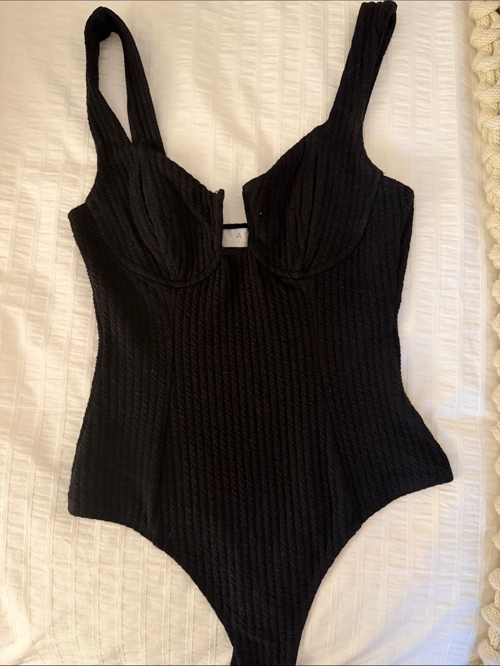 Astr Black Textured Scoop Neck Bodysuit